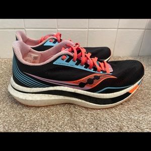 Women’s size 10 Saucony Endorphin Pro